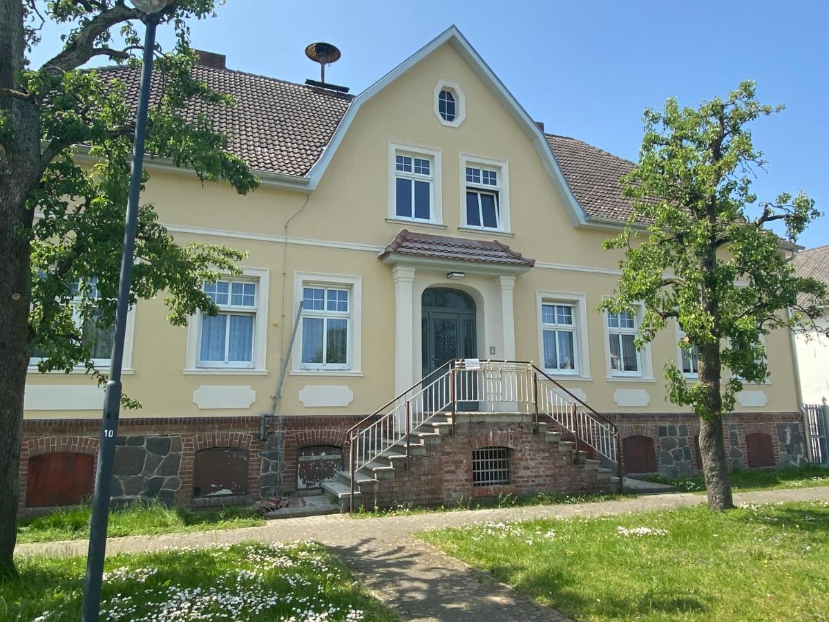Fewo In Neustadt/Dosse, Der Stadt Der Pferde Leddin ภายนอก รูปภาพ